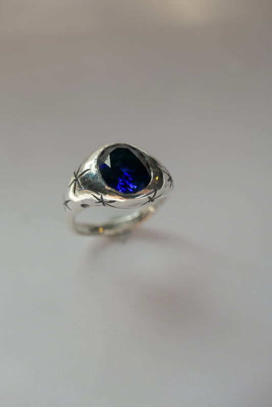 Nocturne Ring