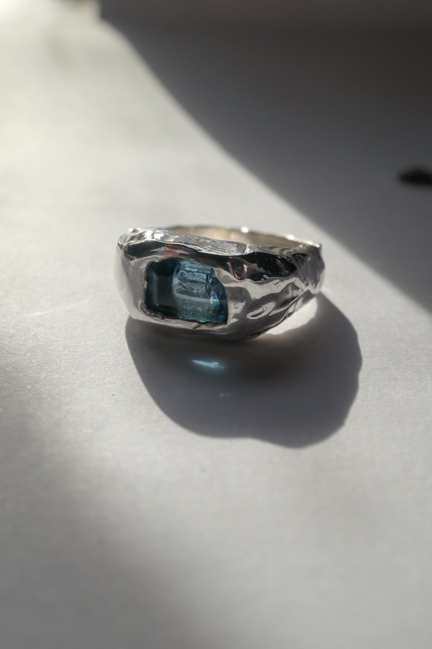 Apricity Ring