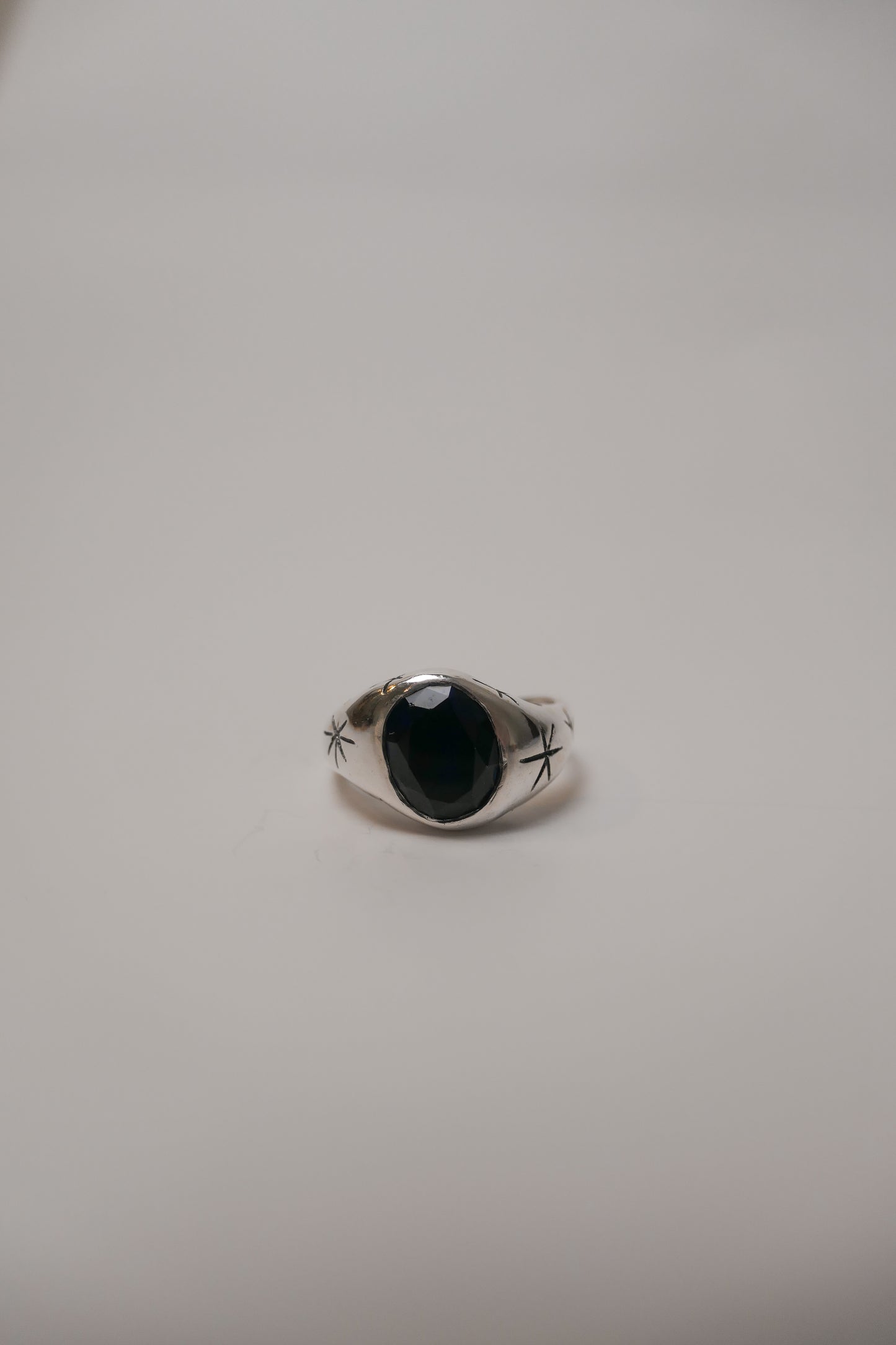 Grand Nocturne Ring